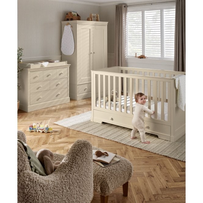 Mamas & Papas Oxford Range + Free Airflow Fibre Deluxe Mattress - Cashmere 
