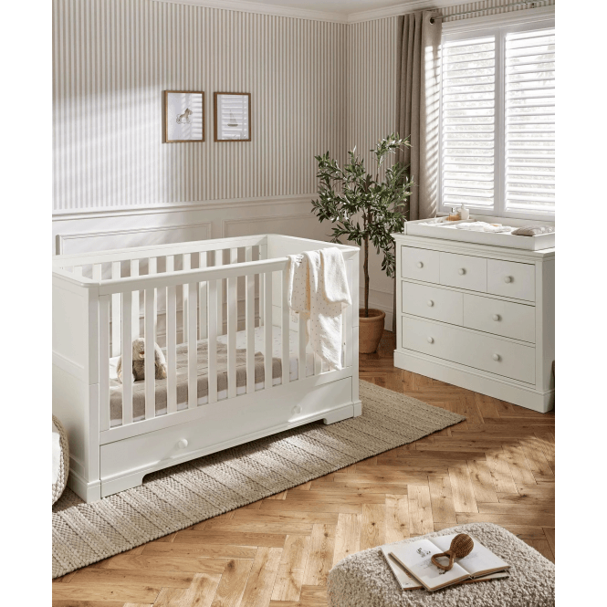 Mamas & Papas Oxford Set + Free Airflow Fibre Deluxe Mattress - White 