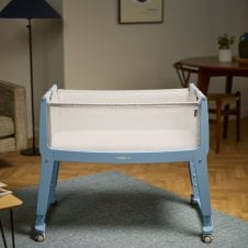 Studio Bedside Crib 