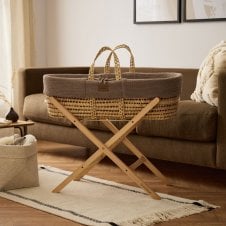 Natural Wheat Knit Moses Basket, Mattress & Static Foldable Stand